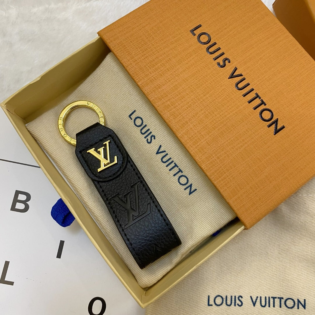 Luksus LV Monogram nøkkelring - Klassisk design med gull aksenter