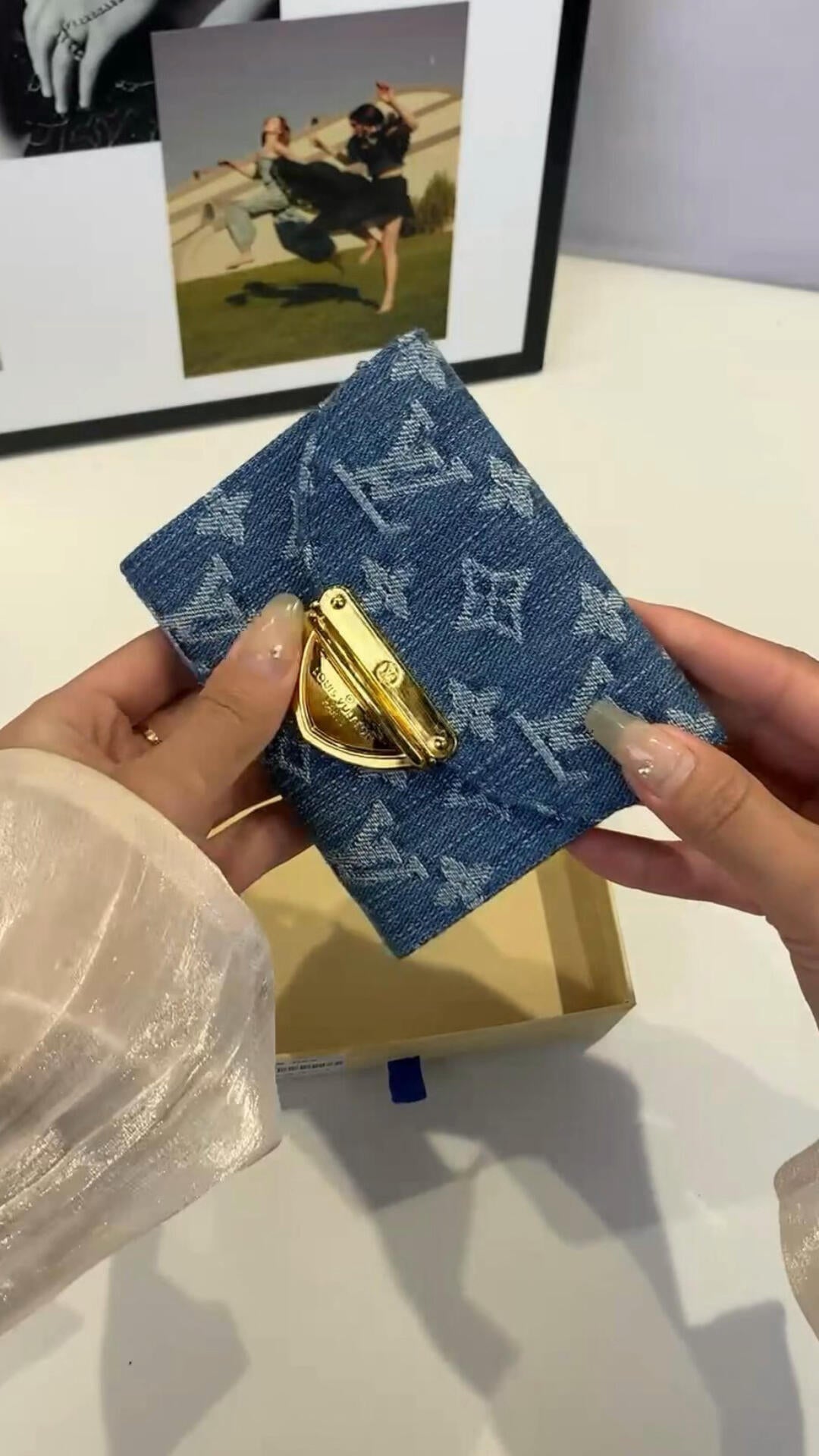 Denim de lujo Mini Bolsa Capucines