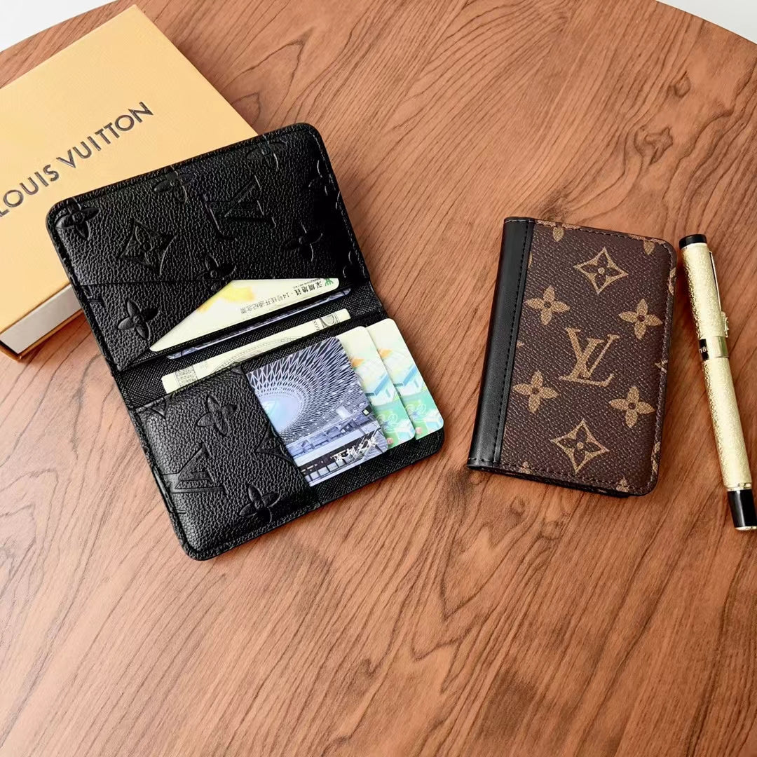 Elegáns LV kockás és monogram pénztárcák