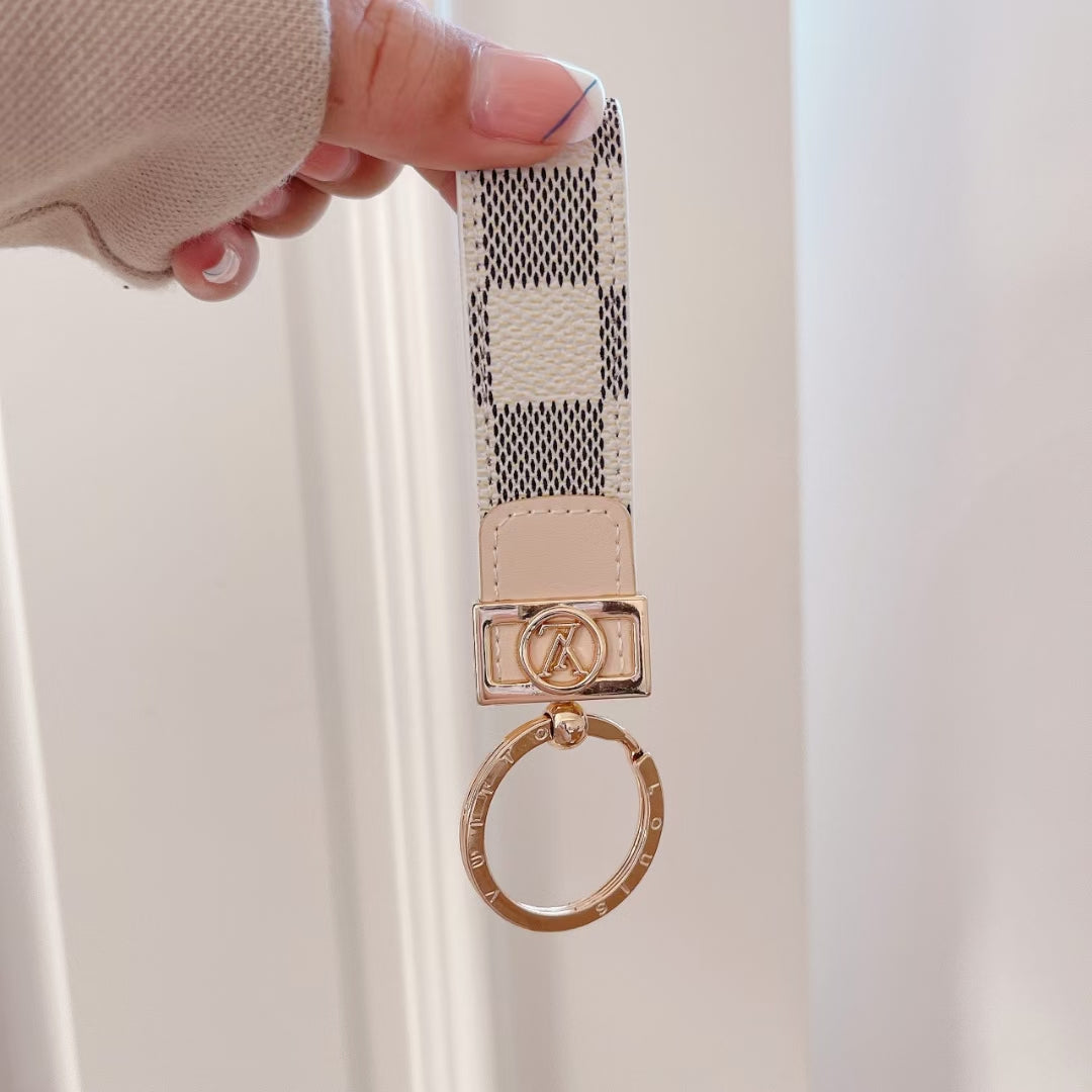 Luksus LV Monogram Keychain - Stilfuld og holdbar i flere farver