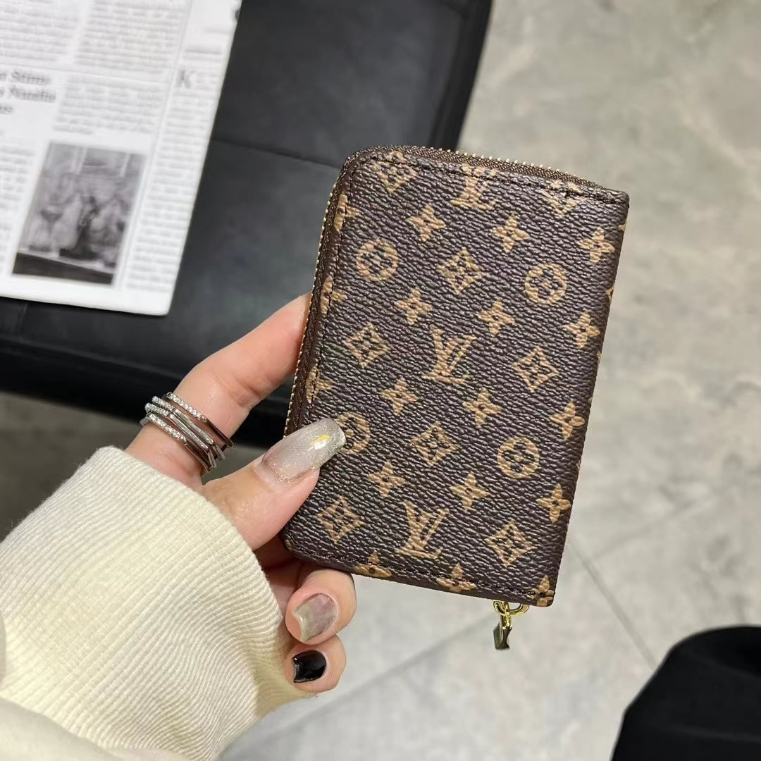 Ylellinen monogrammi vetoketjullinen lompakkokokoelma - LV, GG ja BBR