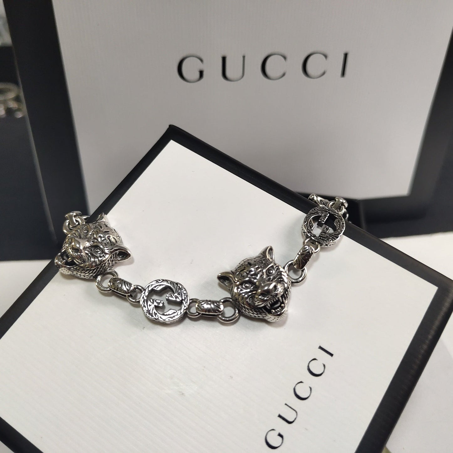 Good Silver Design Ring & Bracelet & Chain