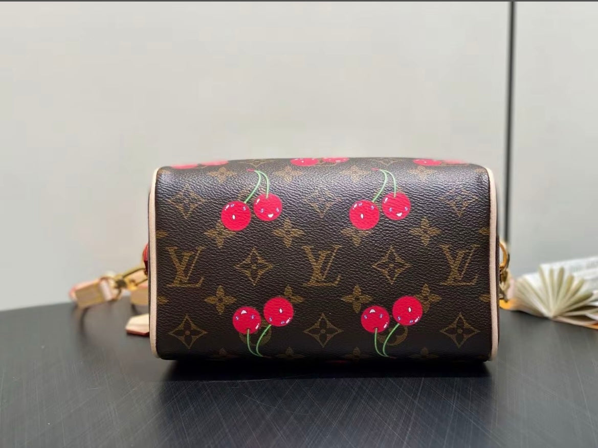 🌟 L-Kirsch-Schlüsselanhänger: Süß + Luxus, alles in einem 🍒✨