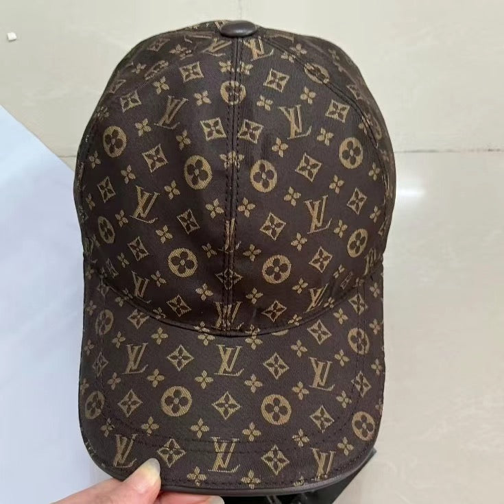 🧢 Eleve seu estilo de rua — Bonés de luxo de edição limitada
