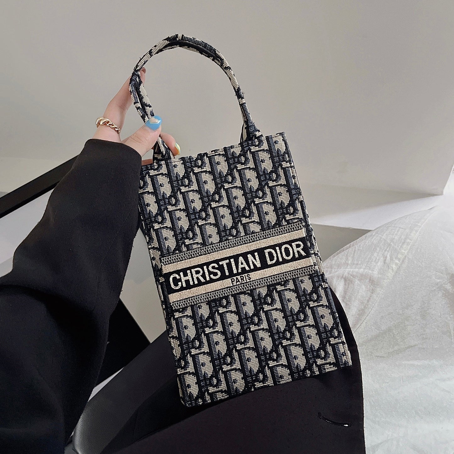 Klasický tote taška s popruhem Crossbody