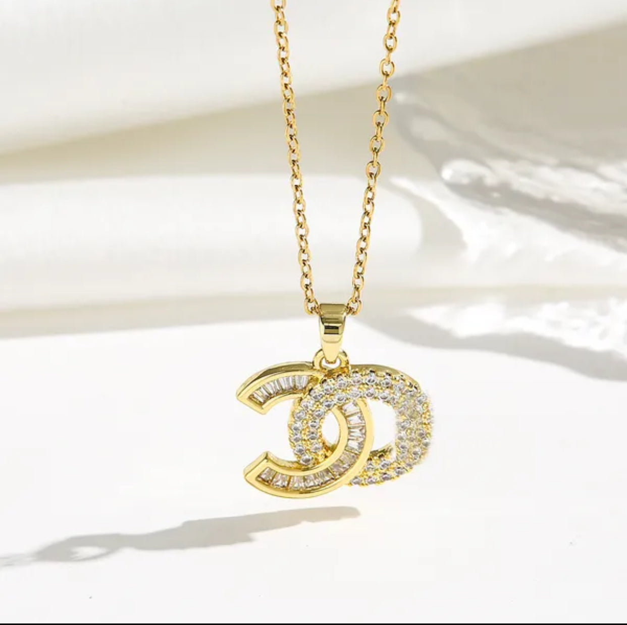 Collana di moda