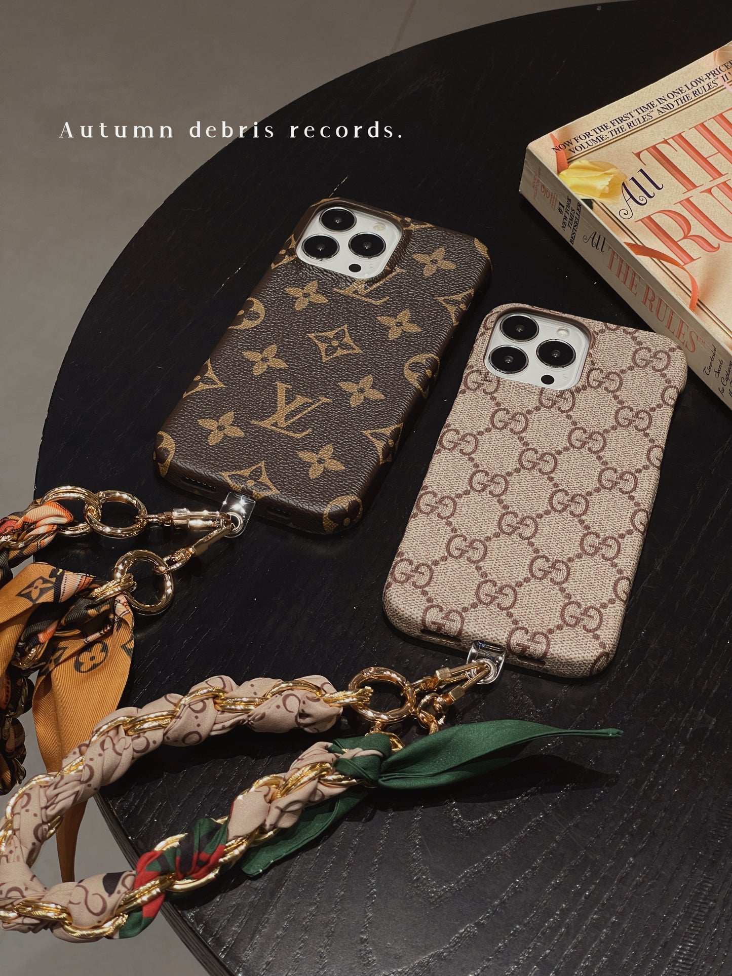 Custodia per iPhone del braccialetto di seta Lou