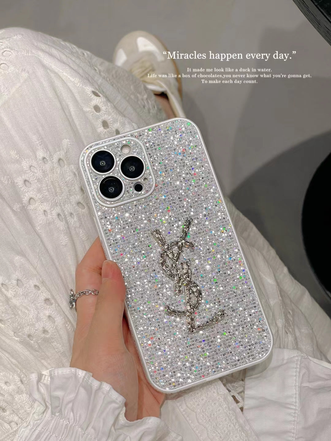 Lussuose custodie per iPhone glitter