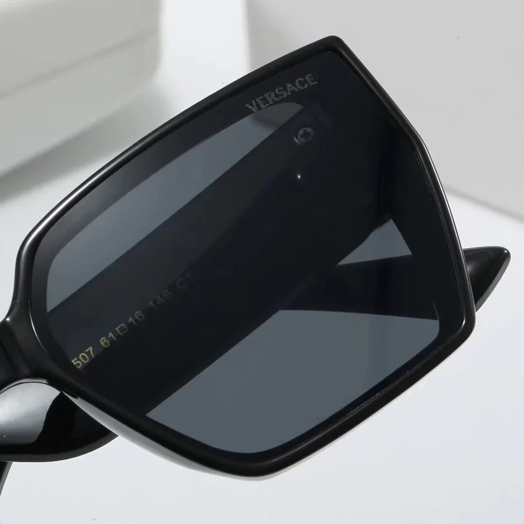 Einfache quadratische Rahmen Sonnenbrille 3779