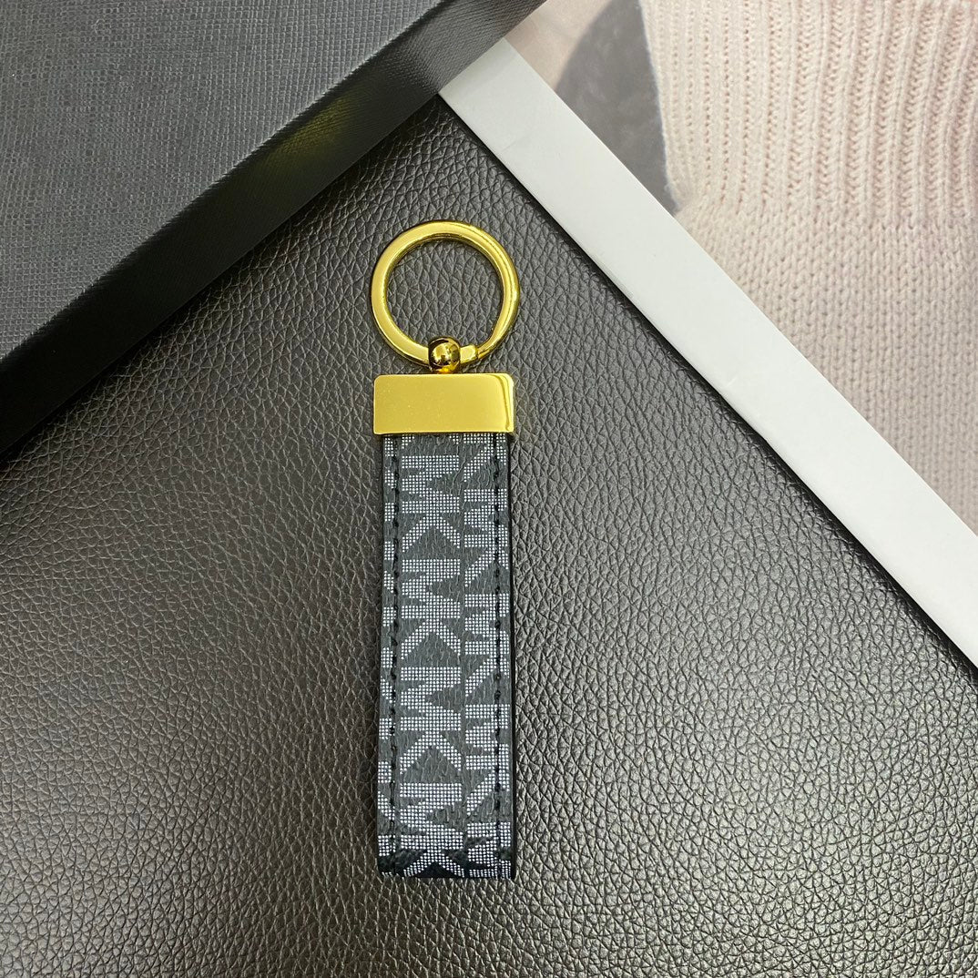 MK Premium Keychain - Fashionable Designer tilbehør