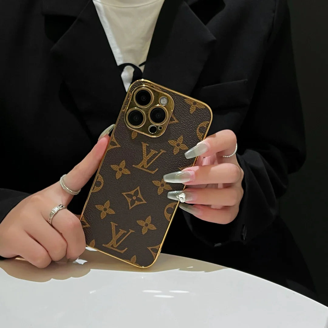 Custodia per iPhone Monogramma Lou Classic con bordi oro elettroplati