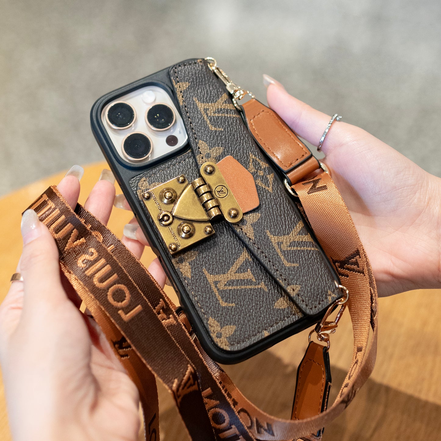 Lou Lock Card Bag Crossbody Chain iPhone Case