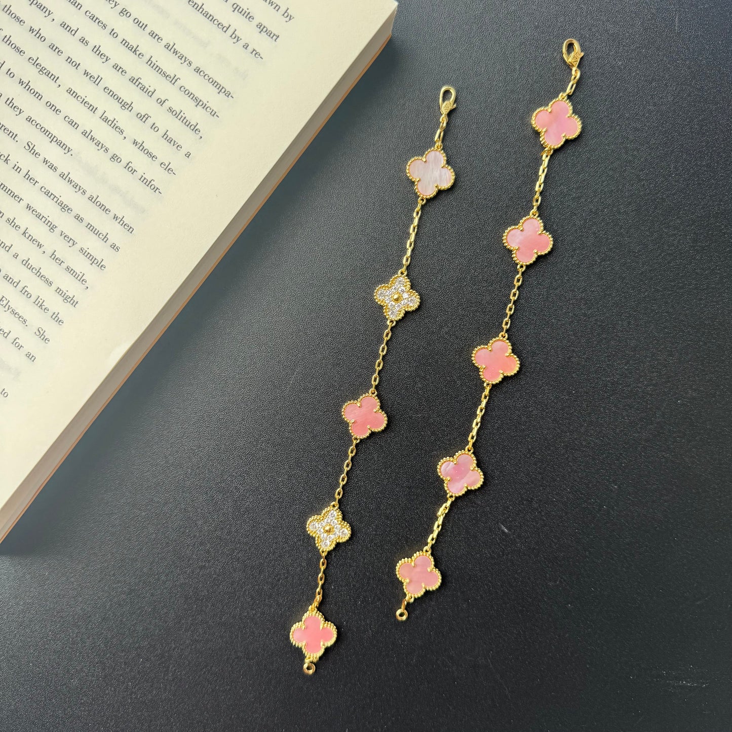 Shell Girl & Shining Leaves Bracelet (Pink)