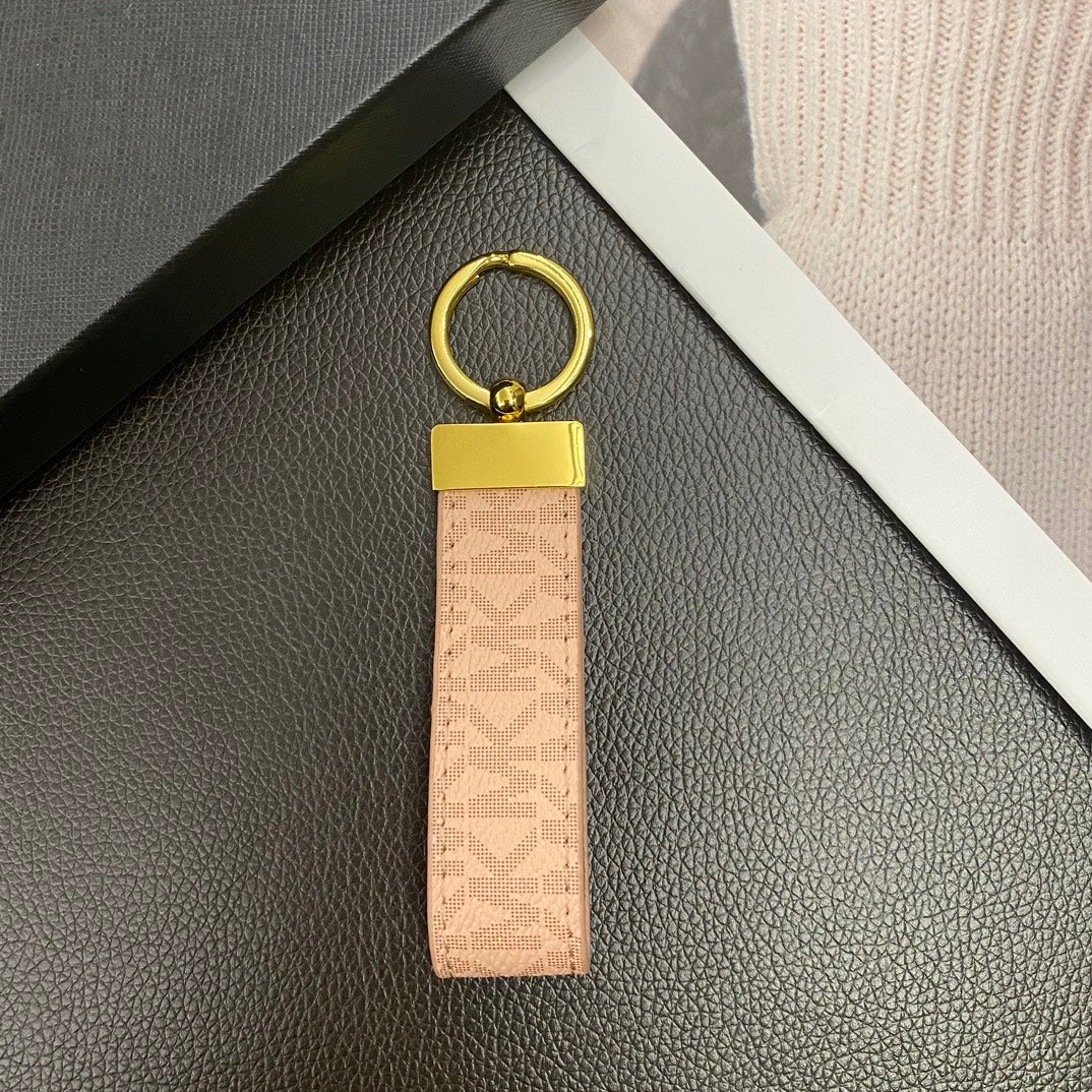 MK Premium Keychain - Fashionable Designer tilbehør