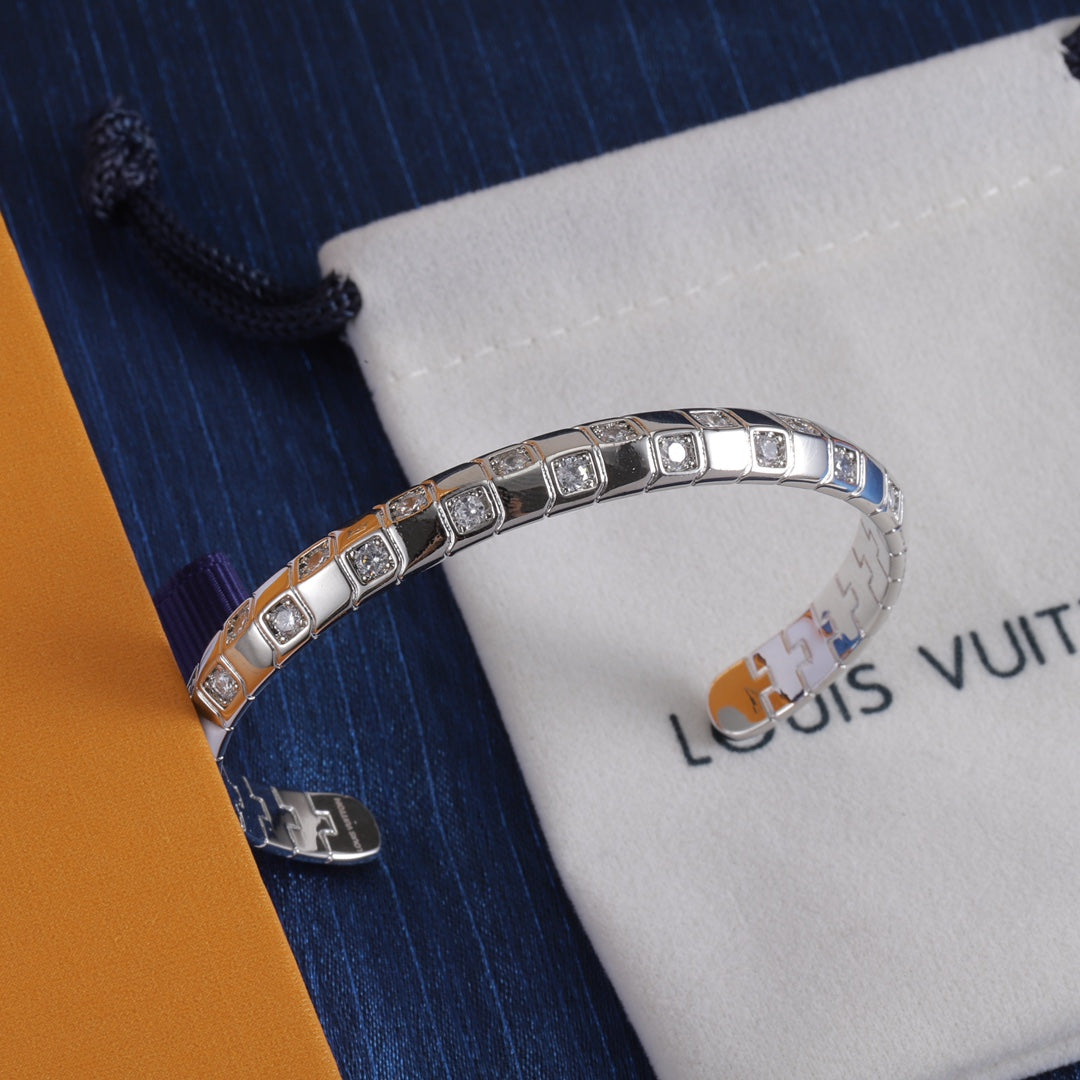 Gold Love Open Bracelet
