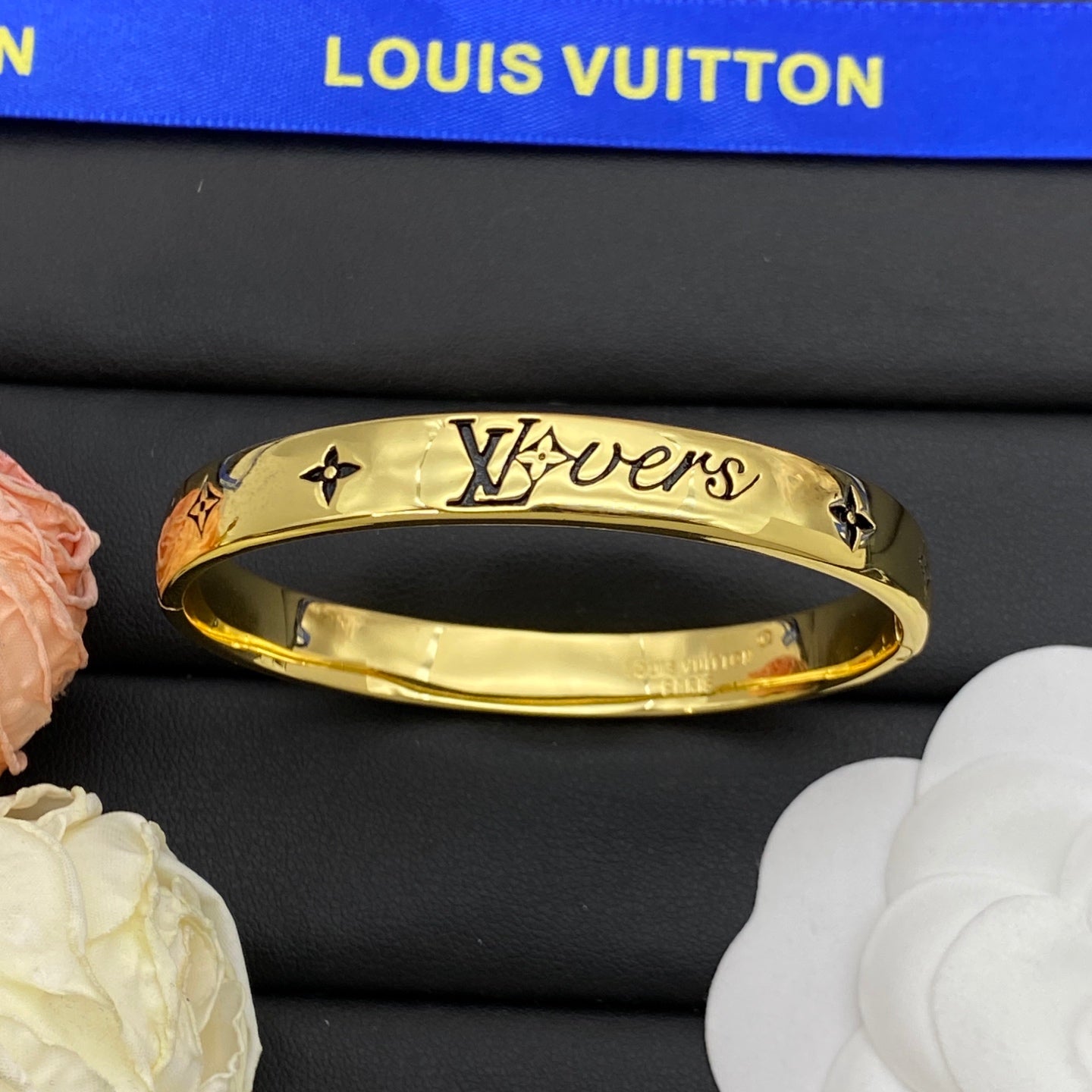 Gold Love Vintage Bracelet