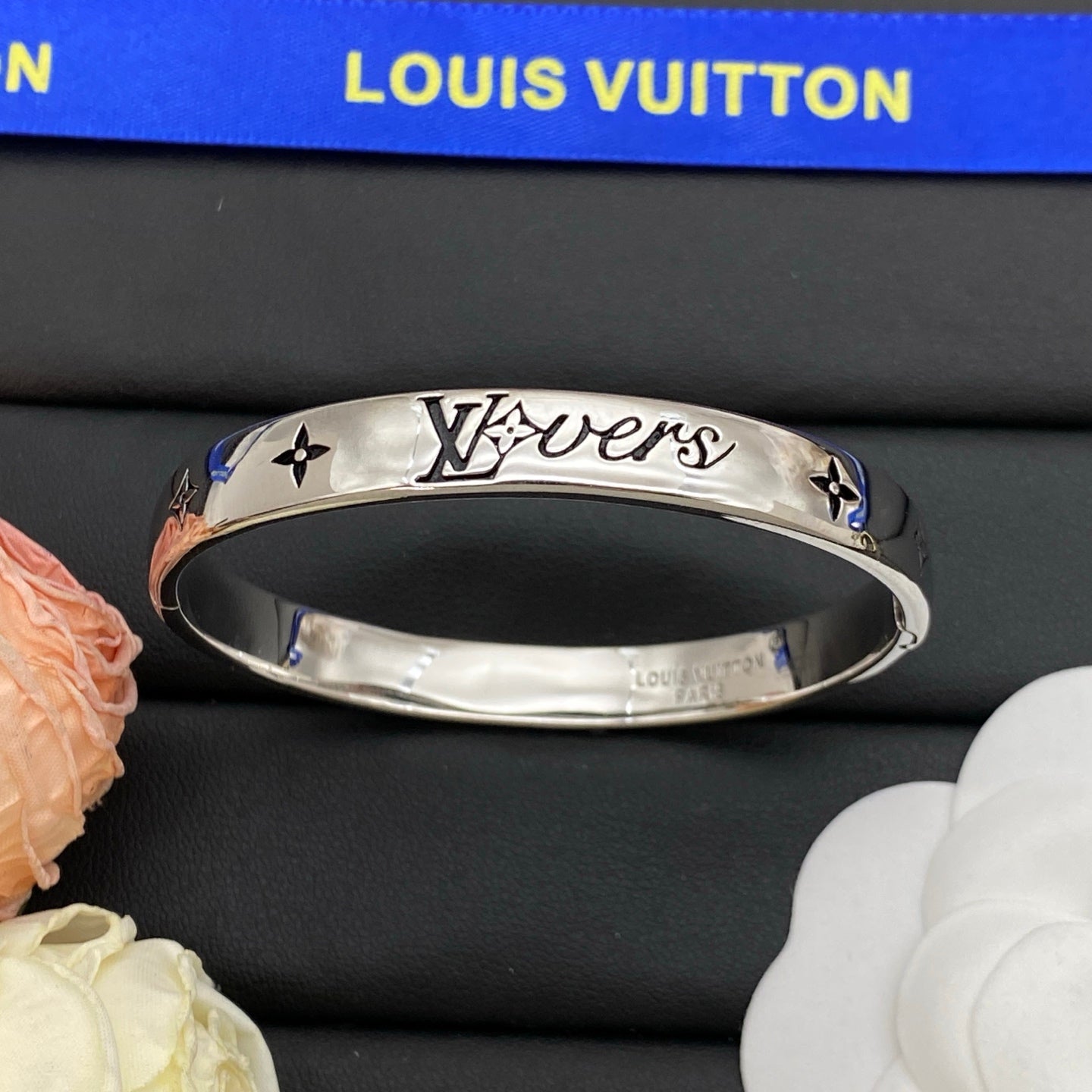 Gold Love Vintage Bracelet