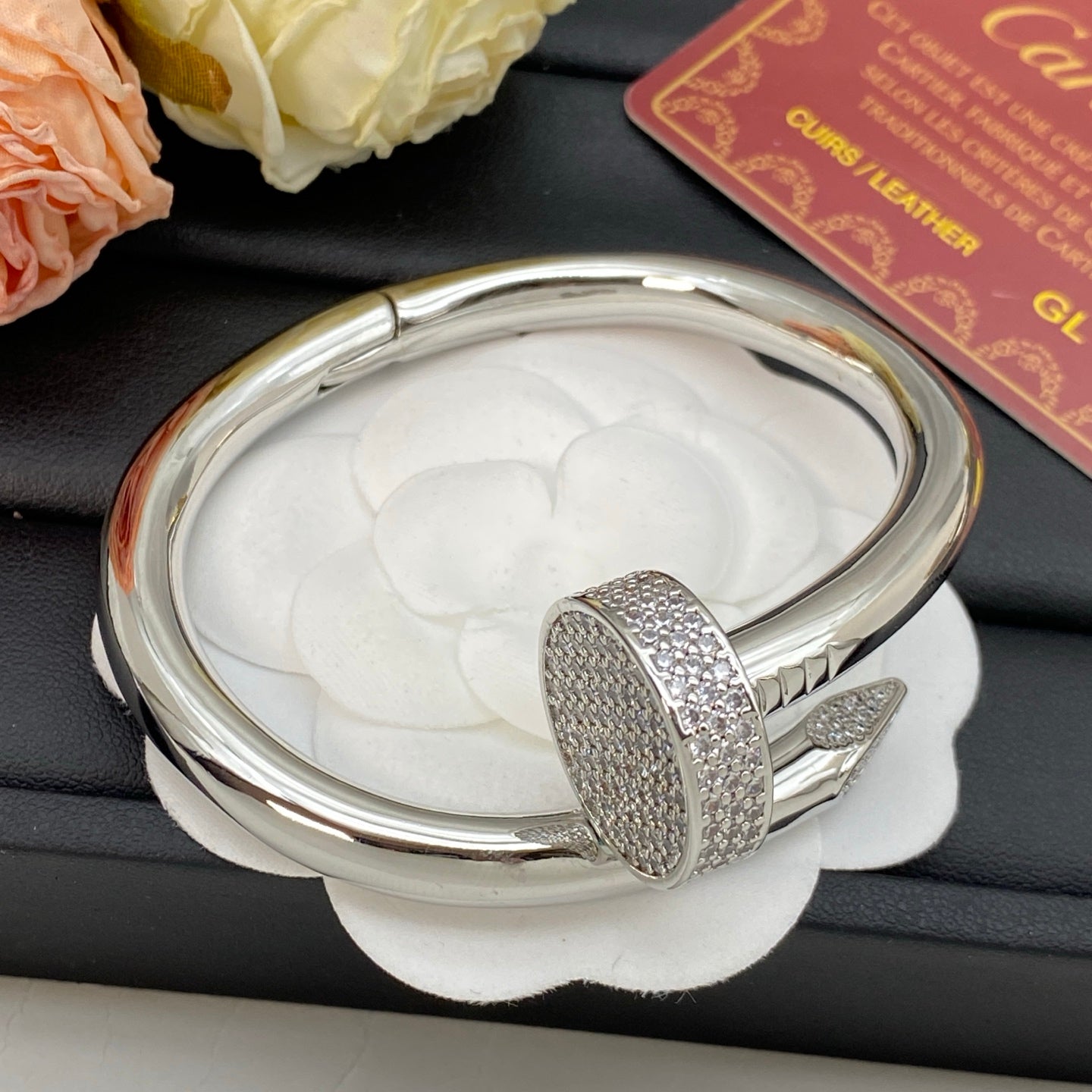 Thick Nail Diamond Design Bracelet