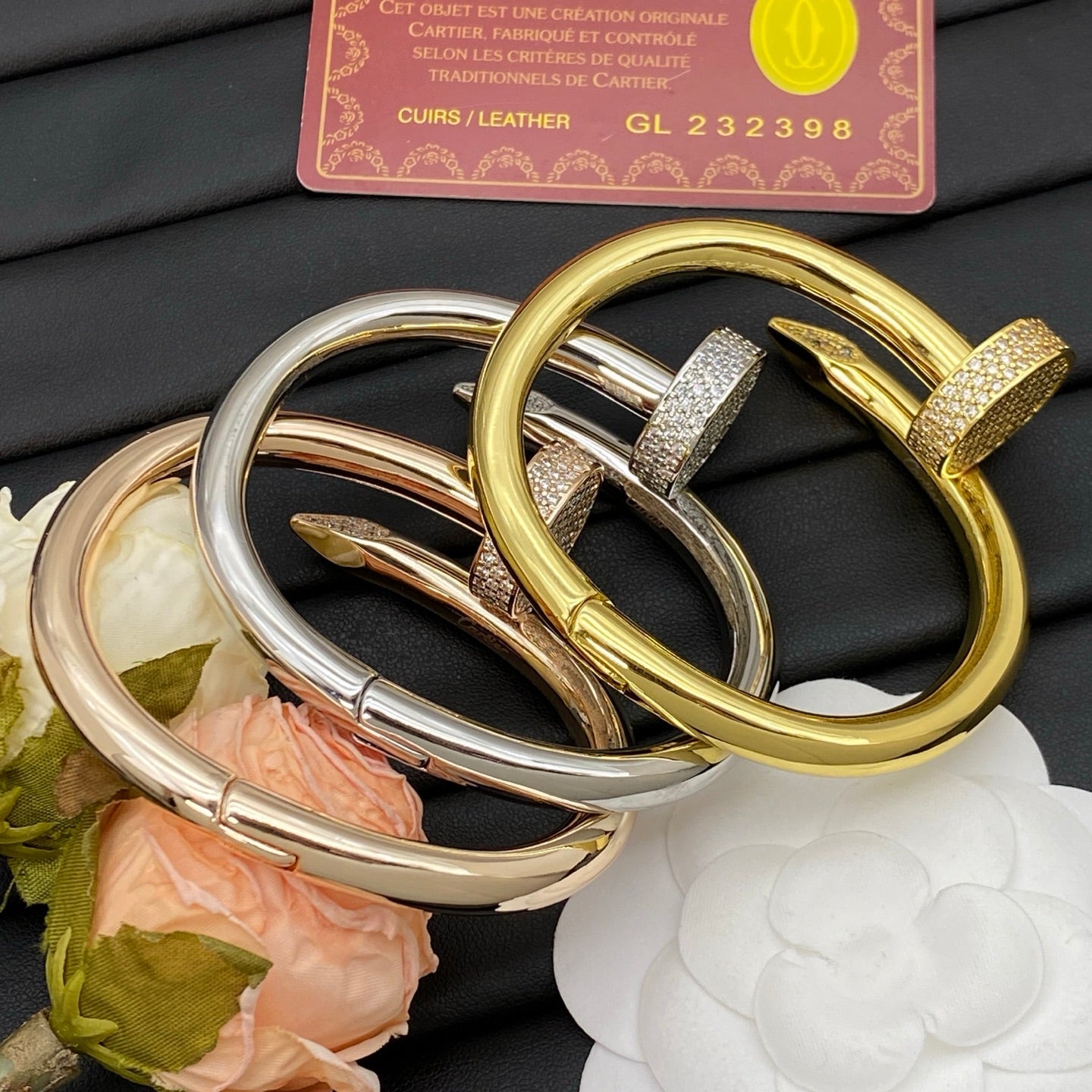 Thick Nail Diamond Design Bracelet