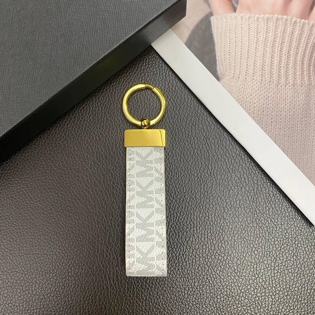 MK Premium Keychain - Fashionable Designer tilbehør