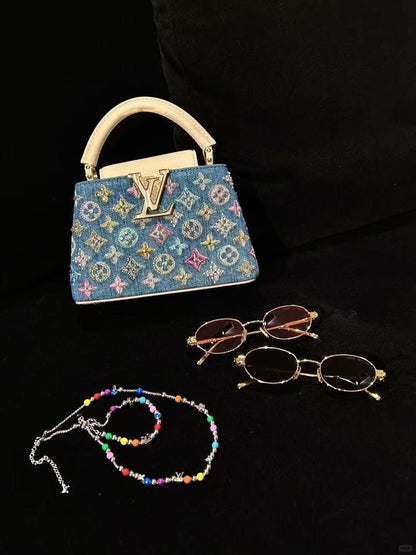 Denim de lujo Mini Bolsa Capucines
