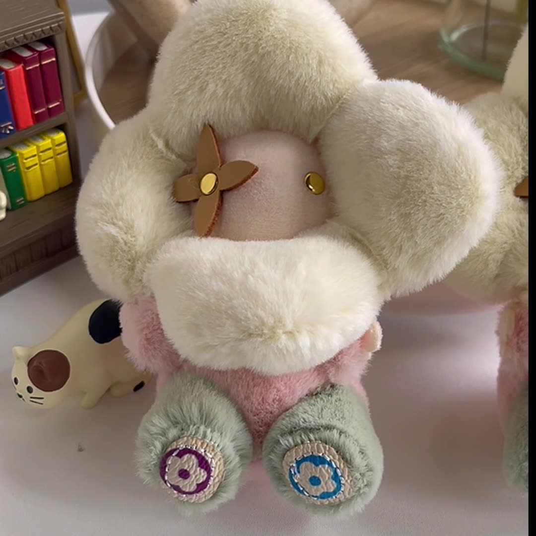 Cute Sunflower Plush Keychain - Vivian Poll Bag Charm voor vrouwen, auto- en rugzakdecoratie