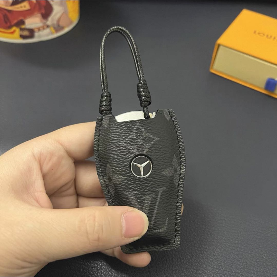 Luksuriøst smartnøkkeldeksel i skinn – designet for Audi, BMW, Benz & VW 🚗✨
