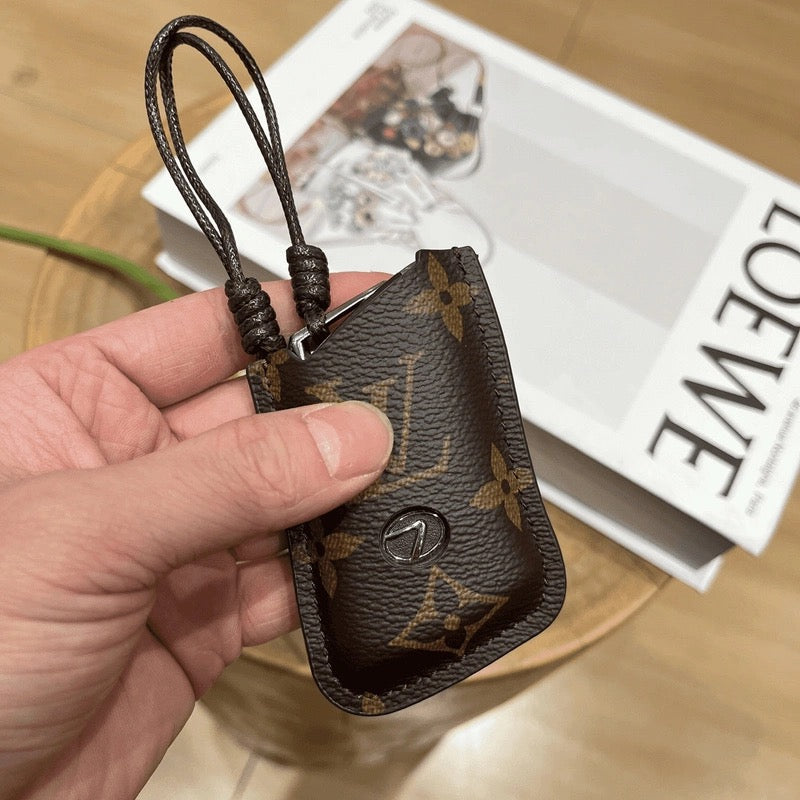 Luksuriøst smartnøkkeldeksel i skinn – designet for Audi, BMW, Benz & VW 🚗✨
