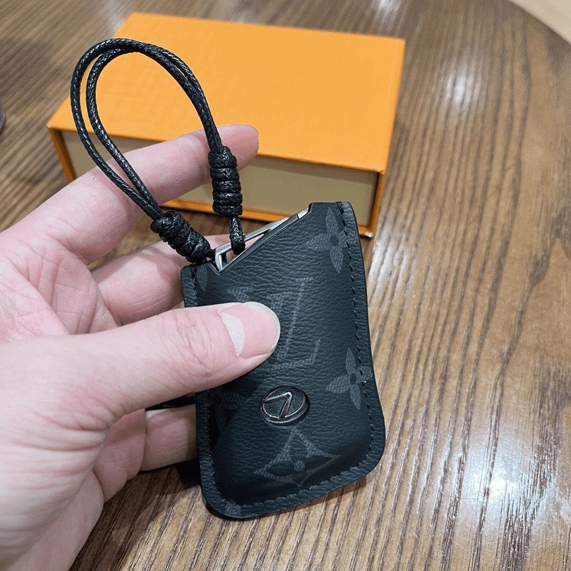 Luksuriøst smartnøkkeldeksel i skinn – designet for Audi, BMW, Benz & VW 🚗✨