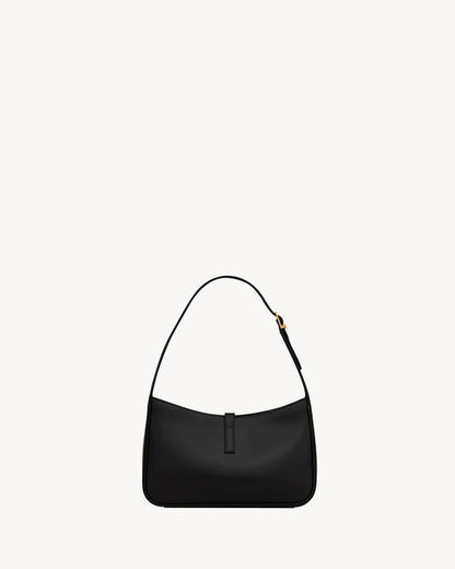 Saint Laurent Le 5 à 7 szabadalmi bőr hobo - Burgundia elegancia