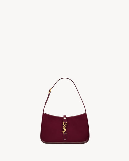 Saint Laurent Le 5 à 7 szabadalmi bőr hobo - Burgundia elegancia