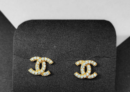 Double C Logo Stud s Zirconia zlatým tónem
