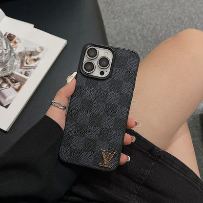 Custodia per iPhone in pelle Lou Classic