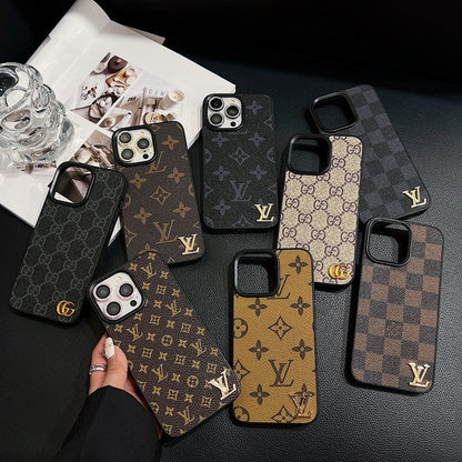 Custodia per iPhone in pelle Lou Classic