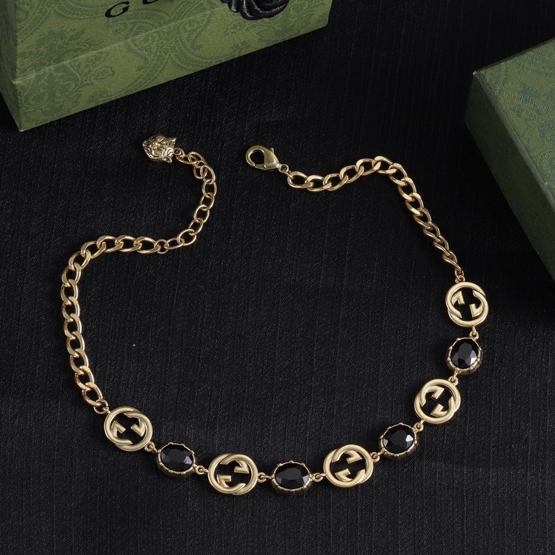 Good Fancy Design Bracelet & Earrings & Necklace (Black)