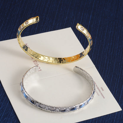 Gold Love Open Bracelet