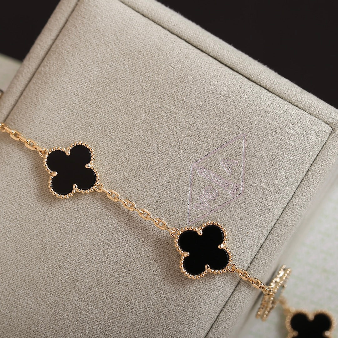 Vintage Black Leaves Bracelet