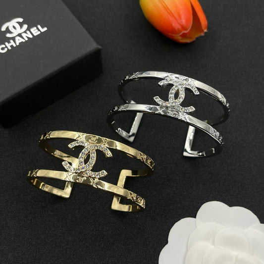 Fancy Circle Girl Bracelet