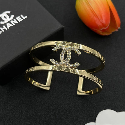 Fancy Circle Girl Bracelet