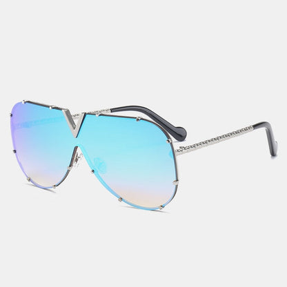 Novos óculos de sol modelo MS678 em 2025